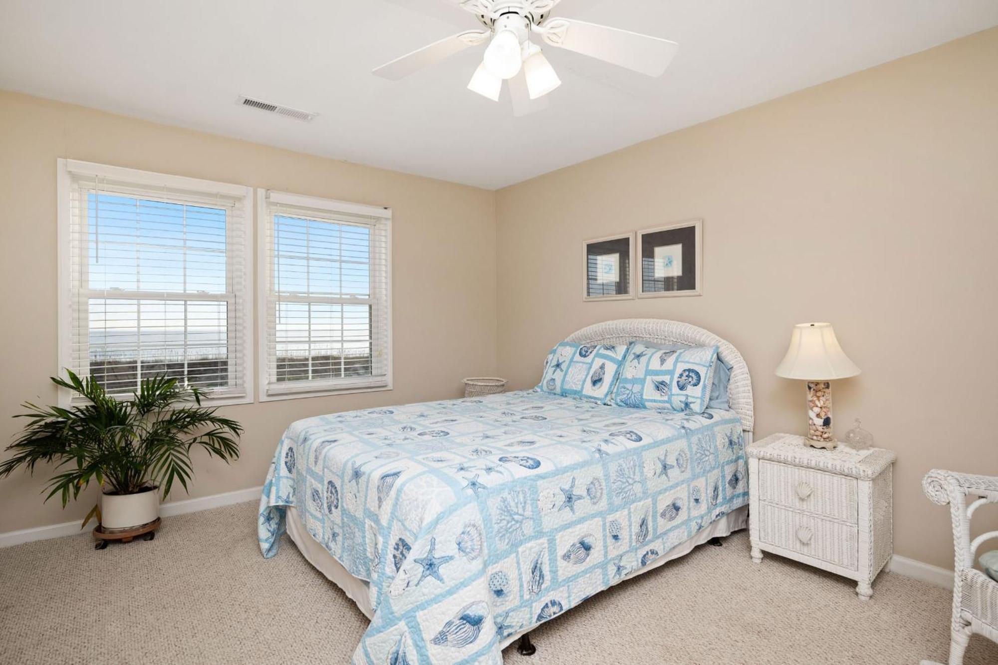 Katie Lou'S Place By Oak Island Accommodations Caswell Beach Экстерьер фото